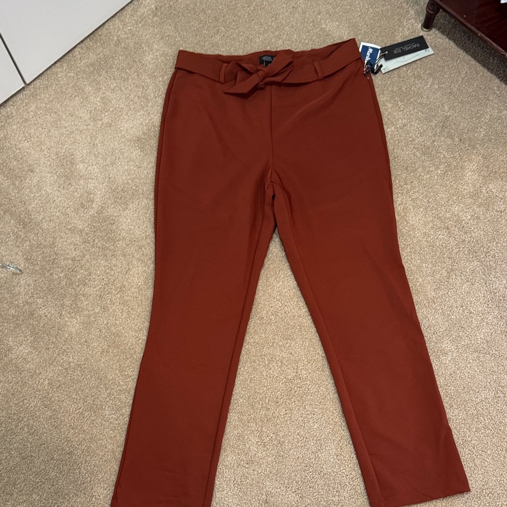 Rachel Zoe Women's Rust Straight Leg Pants NWT